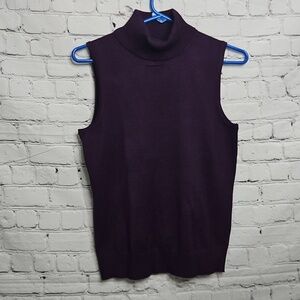 Cable & Gauge Deep purple sleeveless turtleneck Sweater Size Small EUC